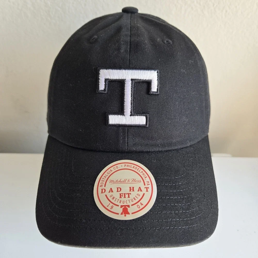 Mitchell &‎ Ness Texas Rangers Black Dad Hat Baseball Cap Cooperstown Collection